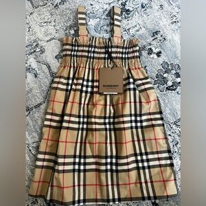 NWT Burberry dress | size 18 M